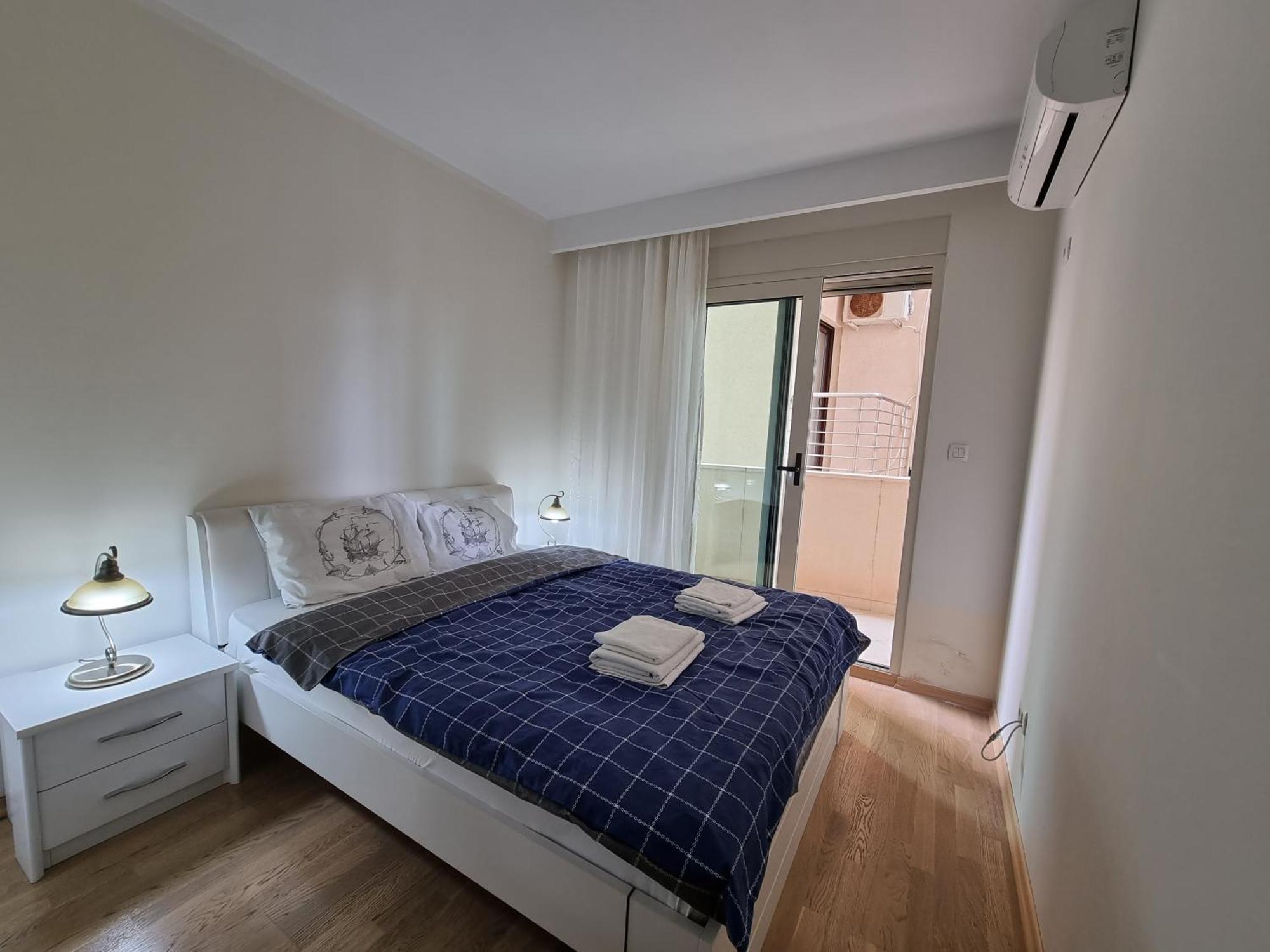 Adriatic Apartment *