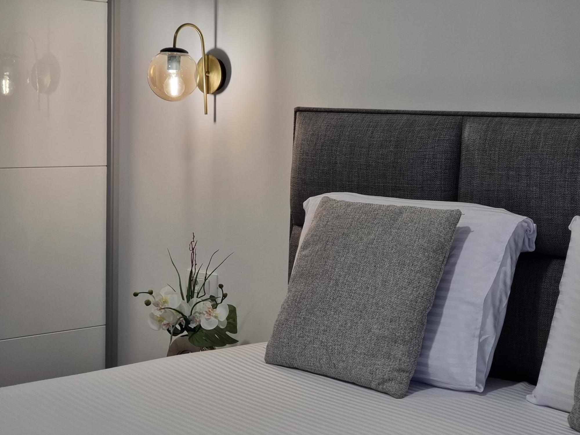 Adriatic Apartment *